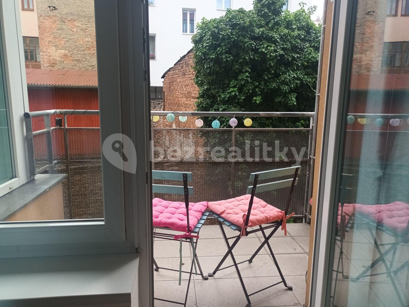 2 bedroom flat to rent, 67 m², V Zahradách, Prague, Prague