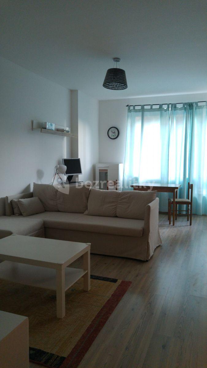 2 bedroom flat to rent, 67 m², V Zahradách, Prague, Prague