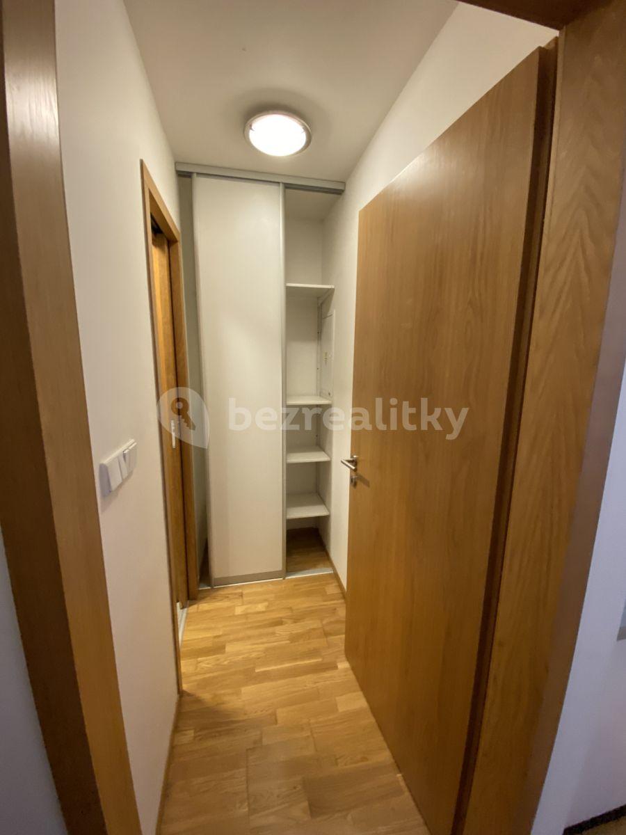 1 bedroom flat to rent, 29 m², Korunní, Prague, Prague