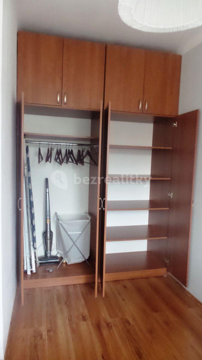 2 bedroom flat to rent, 41 m², Krchlebská, Prague, Prague