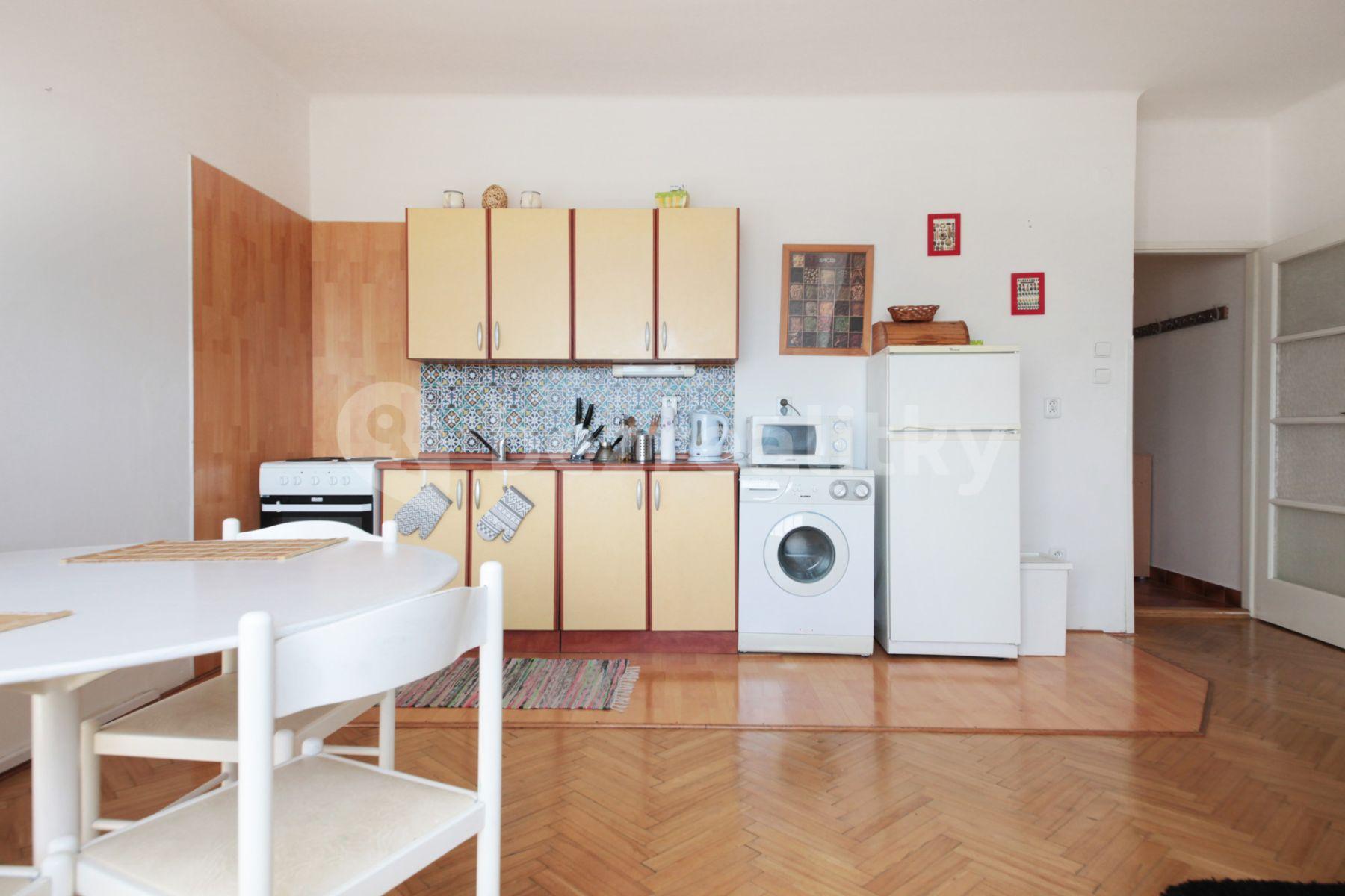 2 bedroom flat to rent, 87 m², náměstí Před Bateriemi, Prague, Prague