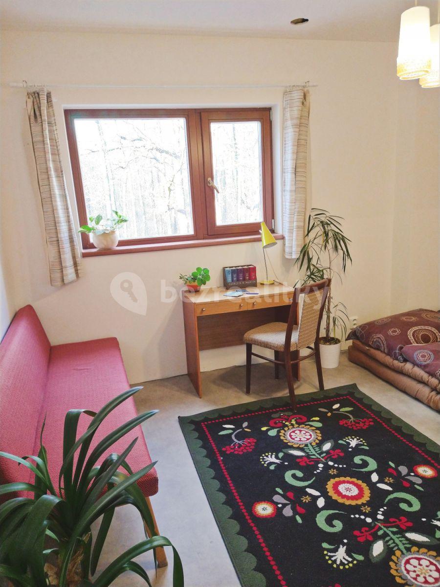 Studio flat to rent, 20 m², Mokřanská, Prague, Prague