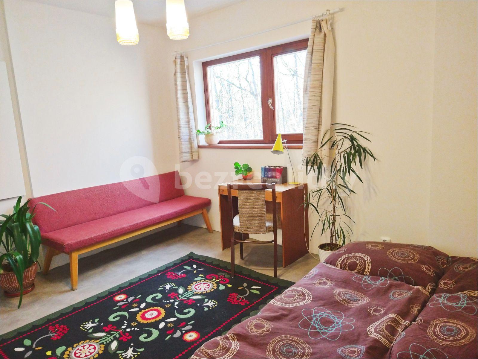 Studio flat to rent, 20 m², Mokřanská, Prague, Prague