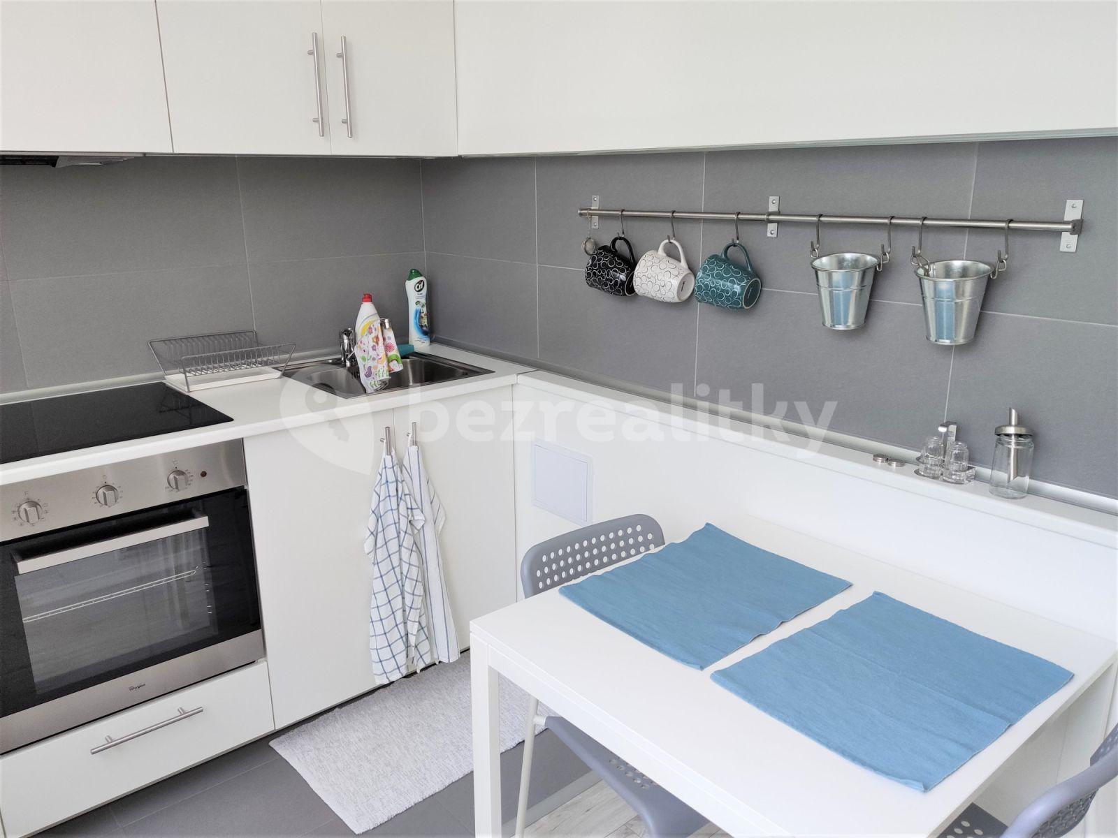 1 bedroom flat to rent, 40 m², Mamateyova, Petržalka, Bratislavský Region