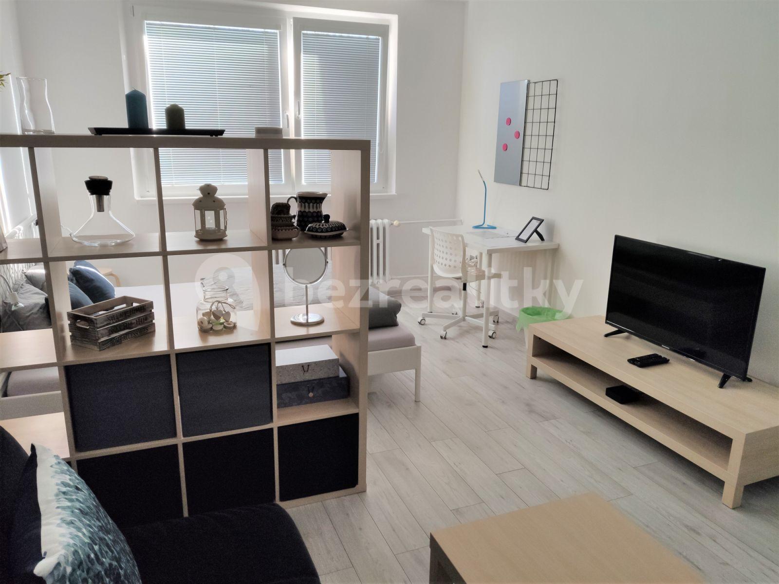 1 bedroom flat to rent, 40 m², Mamateyova, Petržalka, Bratislavský Region