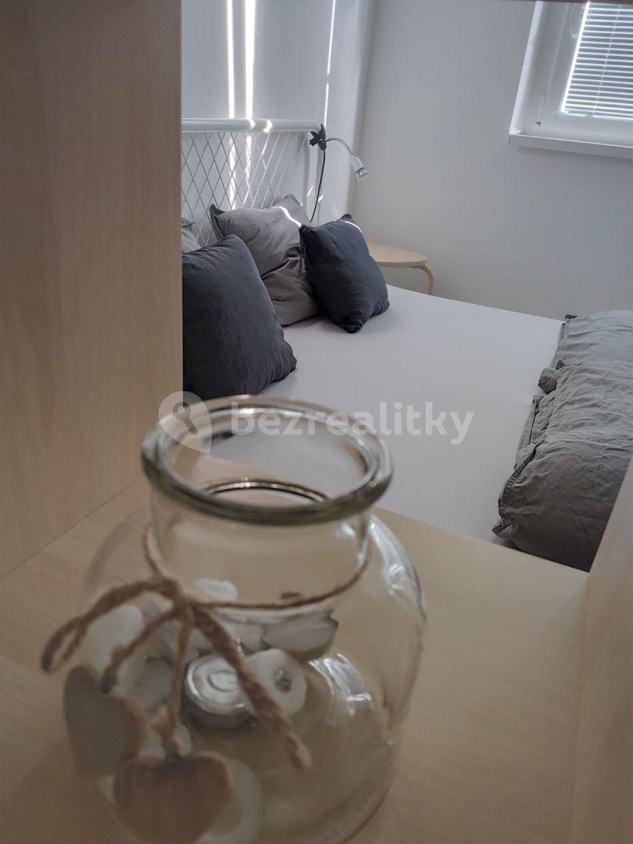 1 bedroom flat to rent, 40 m², Mamateyova, Petržalka, Bratislavský Region