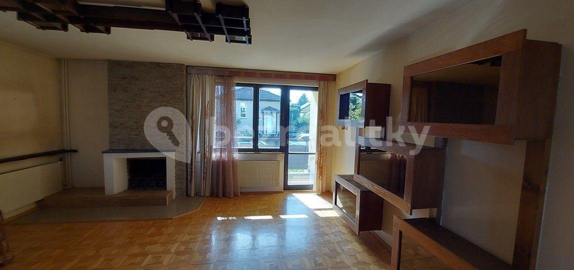 house for sale, 260 m², Nové sady, Jihlava, Vysočina Region