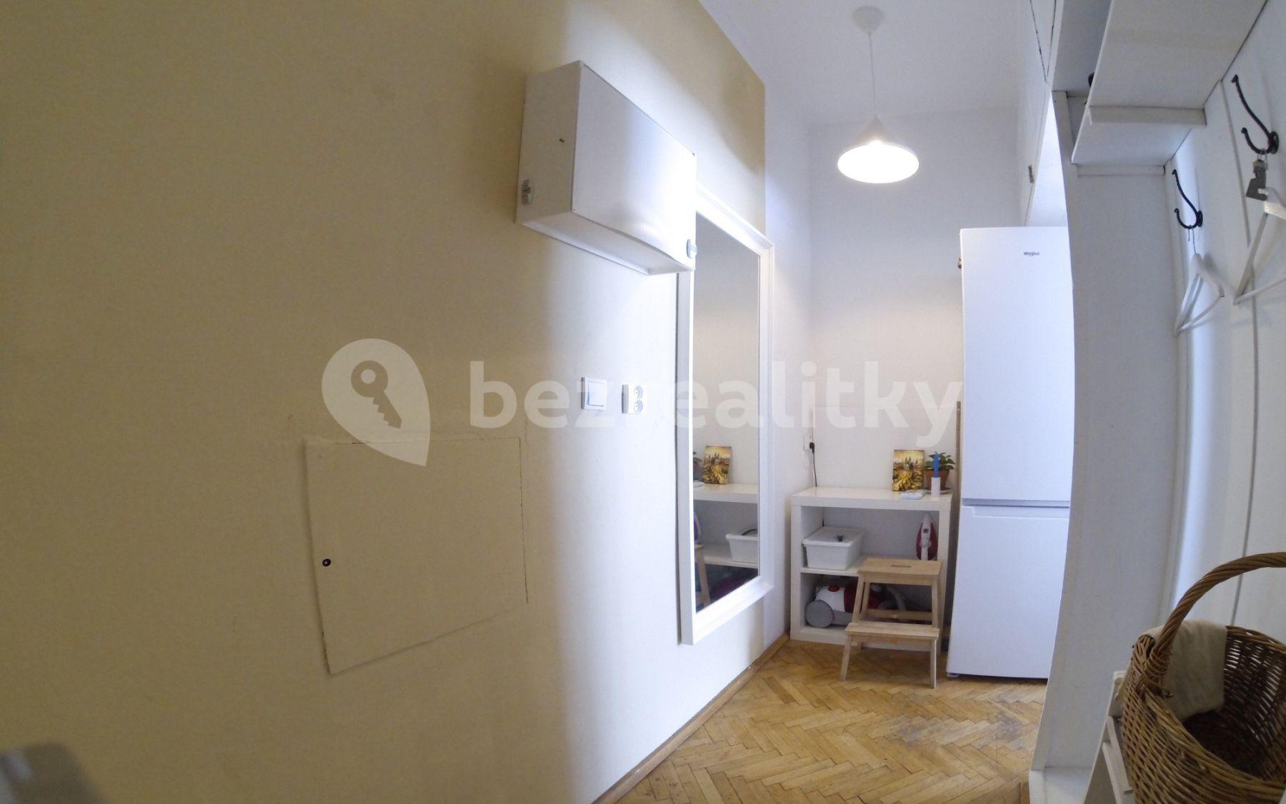 1 bedroom flat to rent, 35 m², Konviktská, Prague, Prague