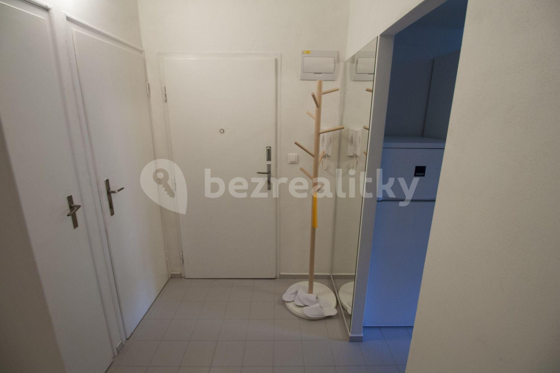 1 bedroom flat to rent, 35 m², Milady Horákové, Brno, Jihomoravský Region