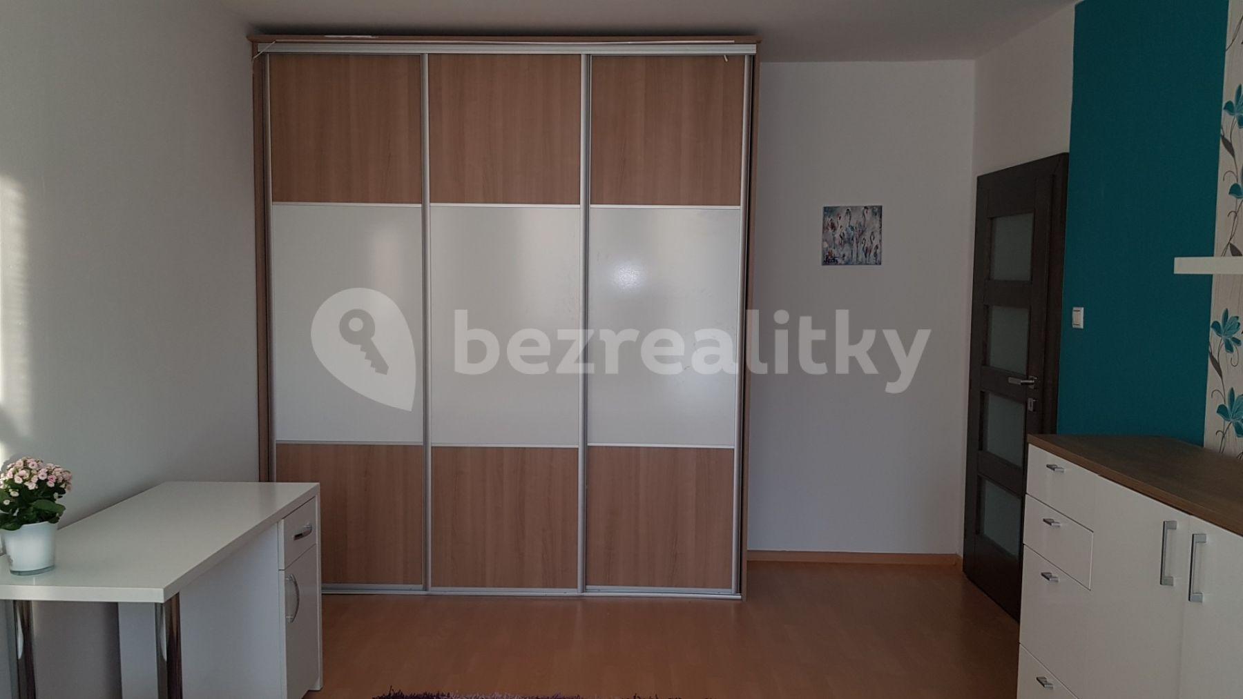 3 bedroom flat to rent, 82 m², Čmelíkova, Ružinov, Bratislavský Region