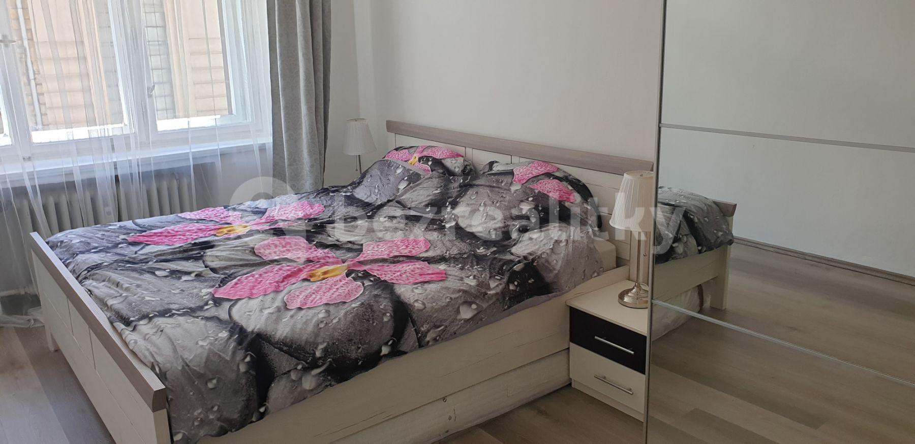 2 bedroom flat to rent, 56 m², Vltavská, Prague, Prague