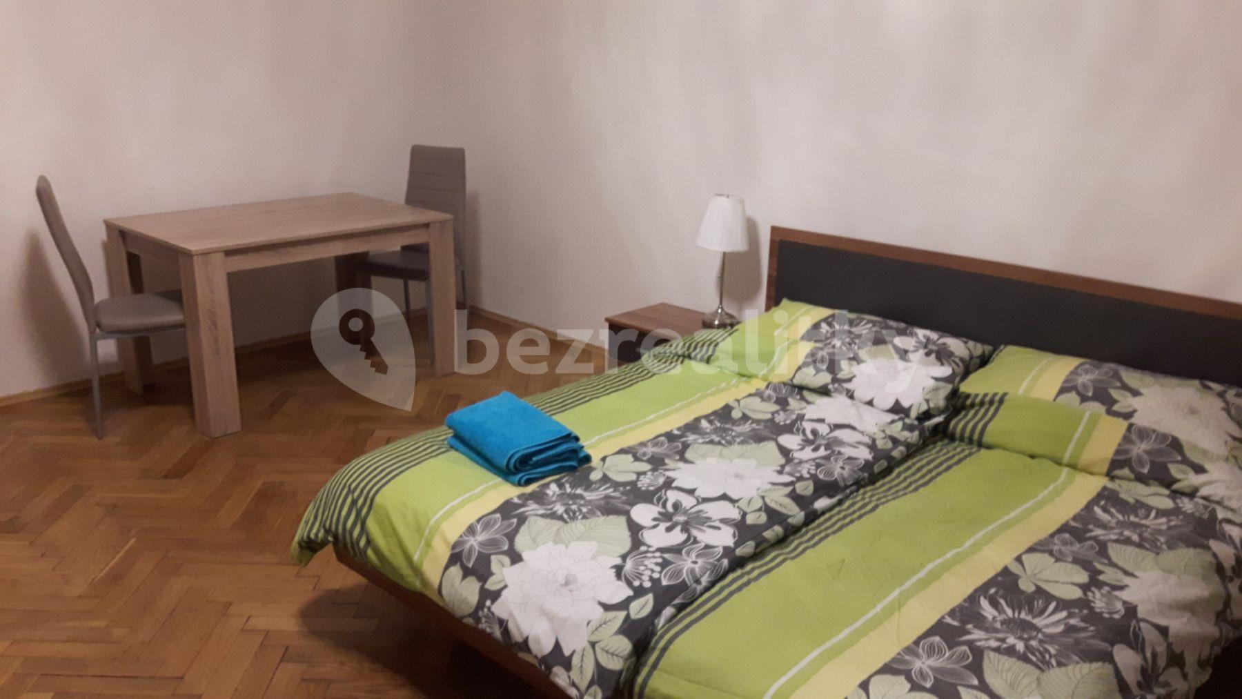 2 bedroom flat to rent, 56 m², Vltavská, Prague, Prague