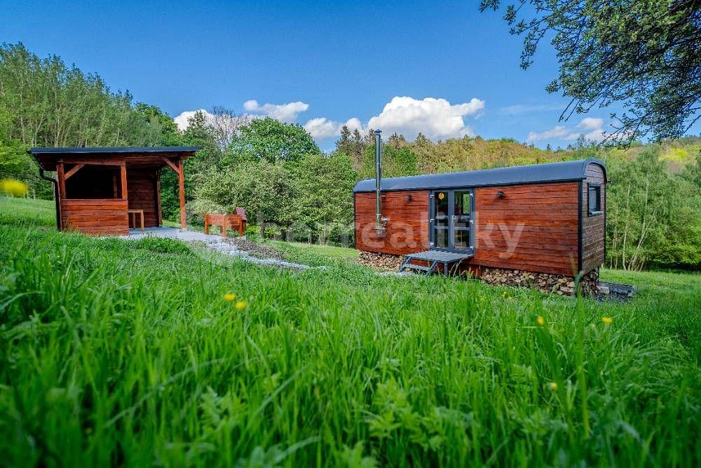 recreational property to rent, 0 m², Místo, Ústecký Region