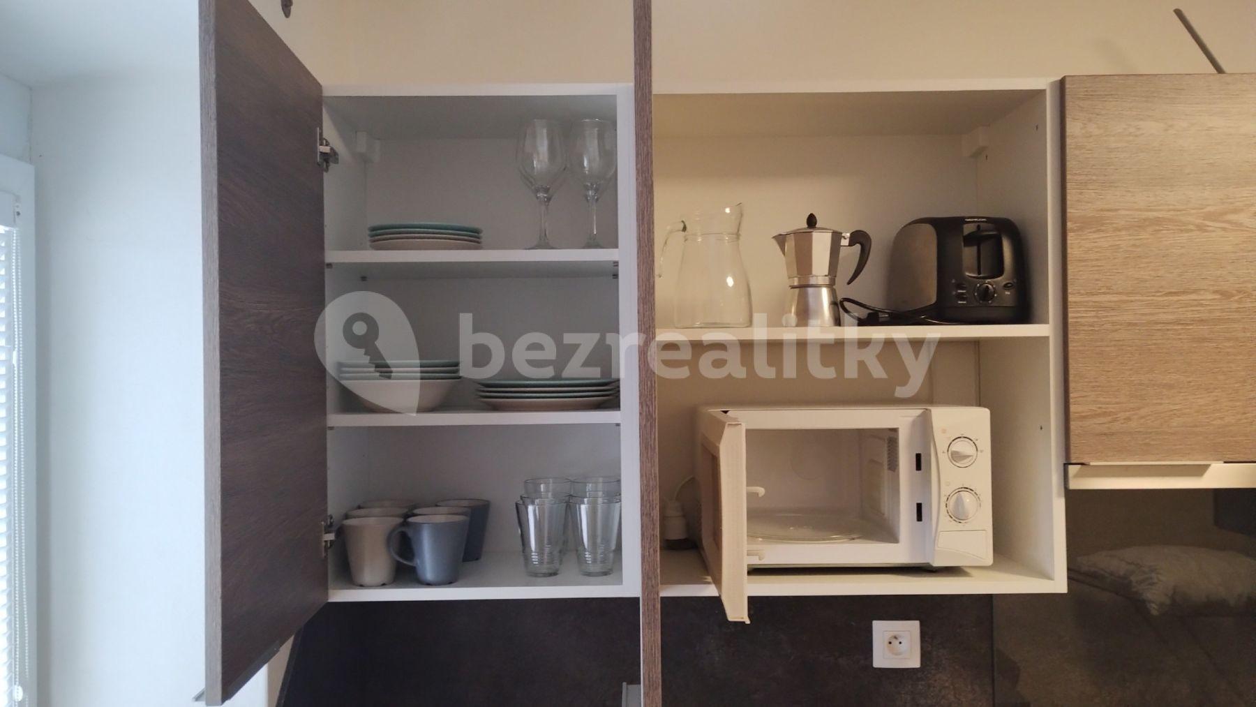 2 bedroom flat to rent, 54 m², Jižní čtvrť II, Přerov, Olomoucký Region