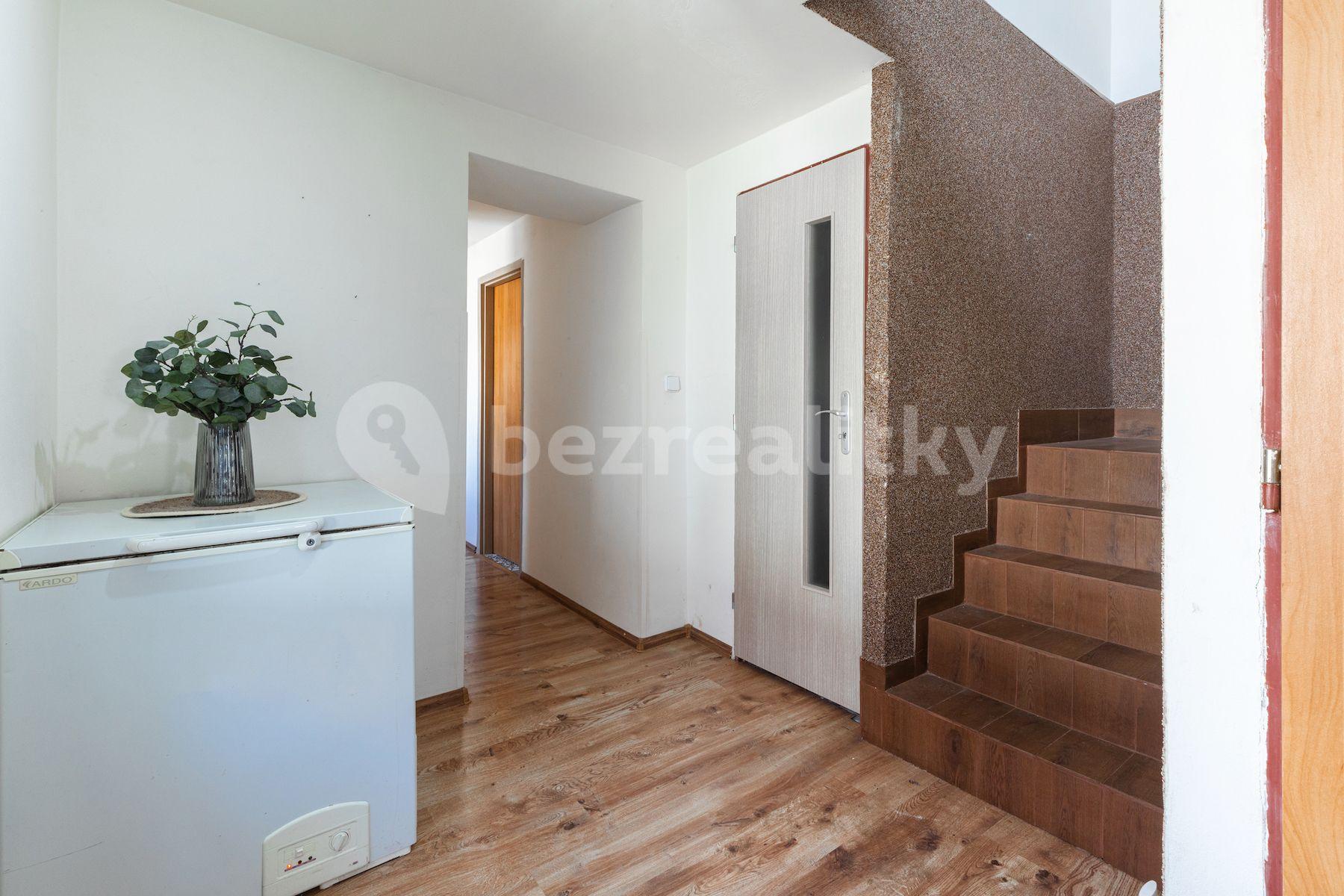 house for sale, 180 m², Mladoboleslavská, Mělník, Středočeský Region