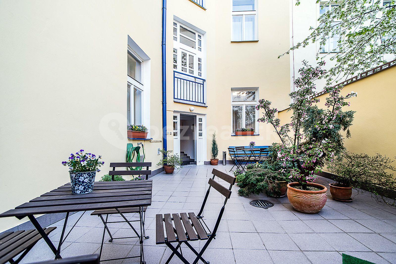 3 bedroom flat to rent, 72 m², Americká, Prague, Prague