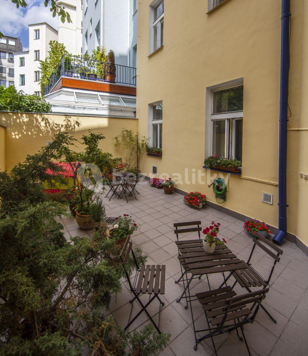 3 bedroom flat to rent, 72 m², Americká, Prague, Prague