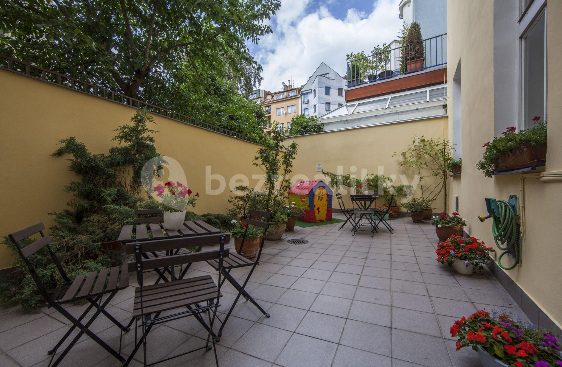 1 bedroom flat to rent, 43 m², Americká, Prague, Prague