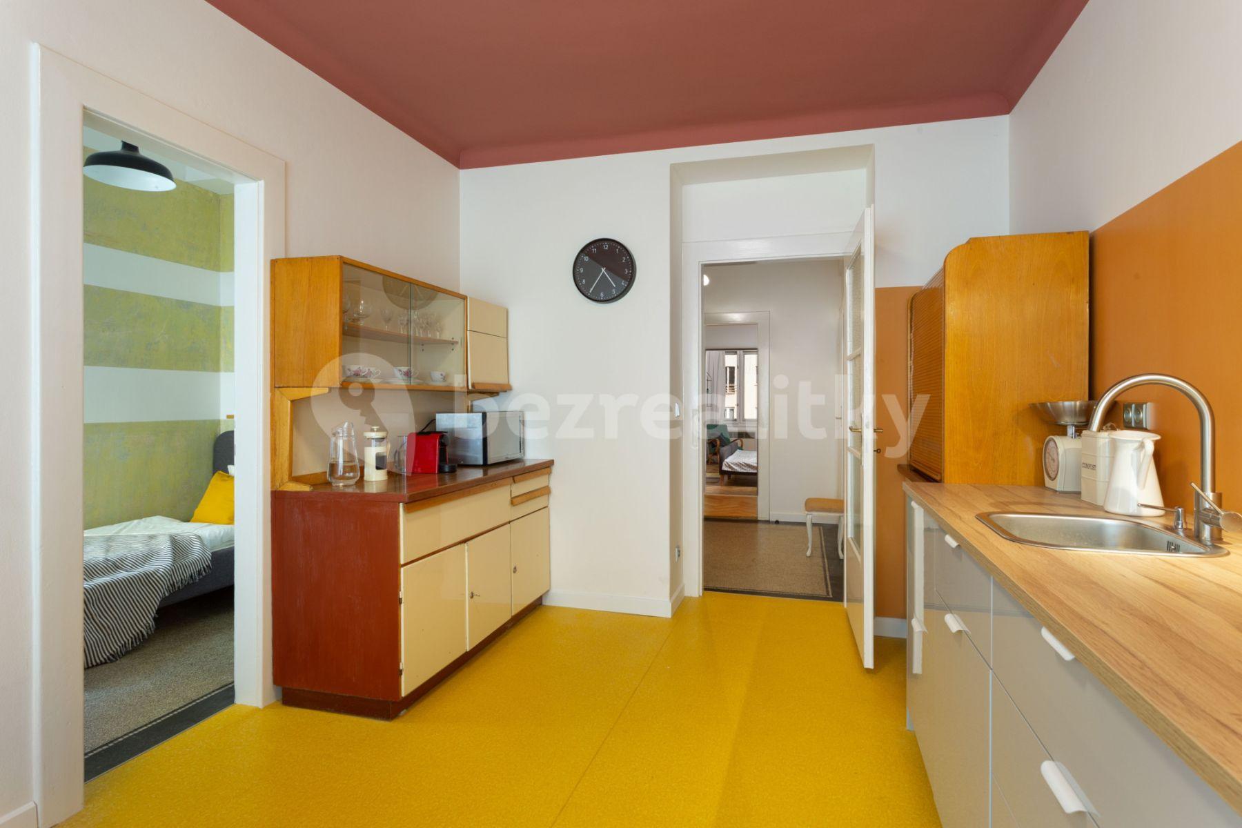 3 bedroom flat to rent, 100 m², Jugoslávských partyzánů, Prague, Prague