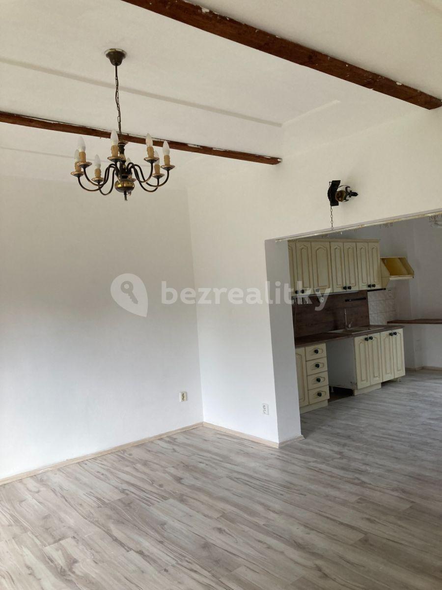 3 bedroom flat to rent, 90 m², Tismice, Středočeský Region