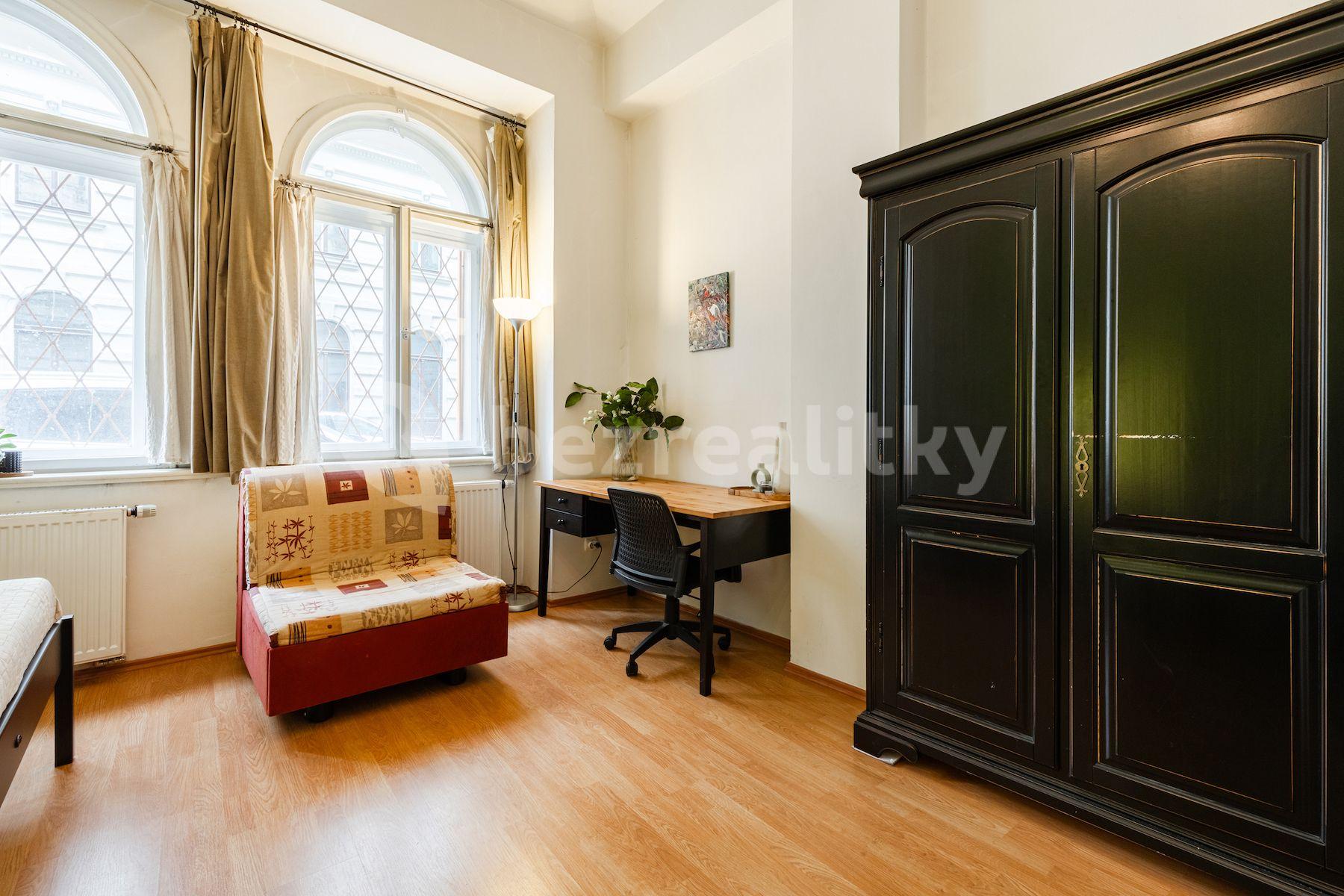 1 bedroom with open-plan kitchen flat for sale, 79 m², Opatovická, Prague, Prague