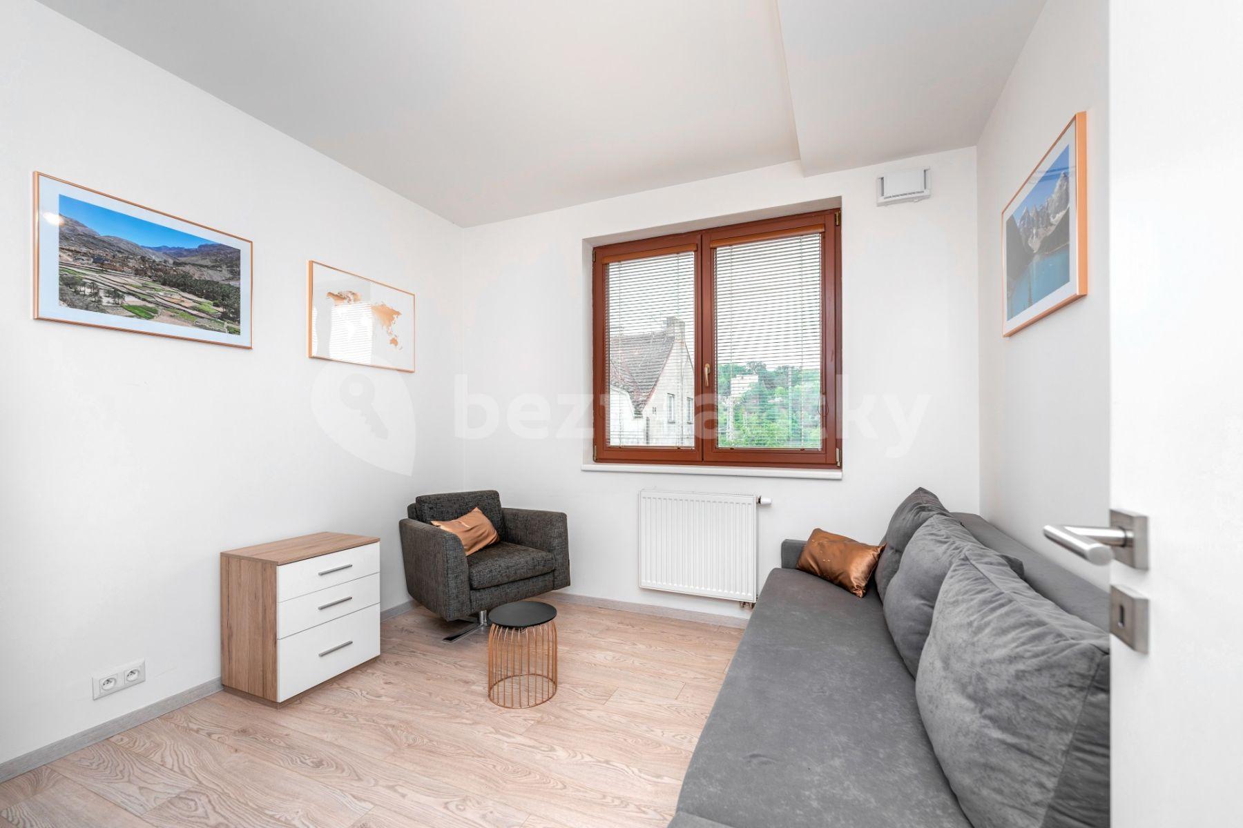 2 bedroom with open-plan kitchen flat for sale, 78 m², Ctiradova, Prague, Prague