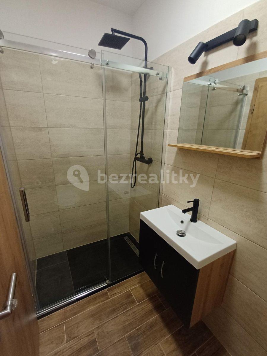 4 bedroom flat to rent, 85 m², Nová Pražská, Benešov, Středočeský Region