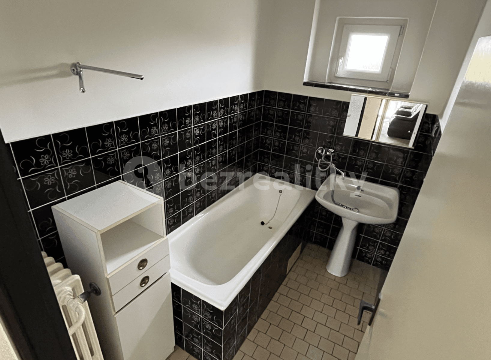 house for sale, 155 m², K Jezírku, Horní Bezděkov, Středočeský Region