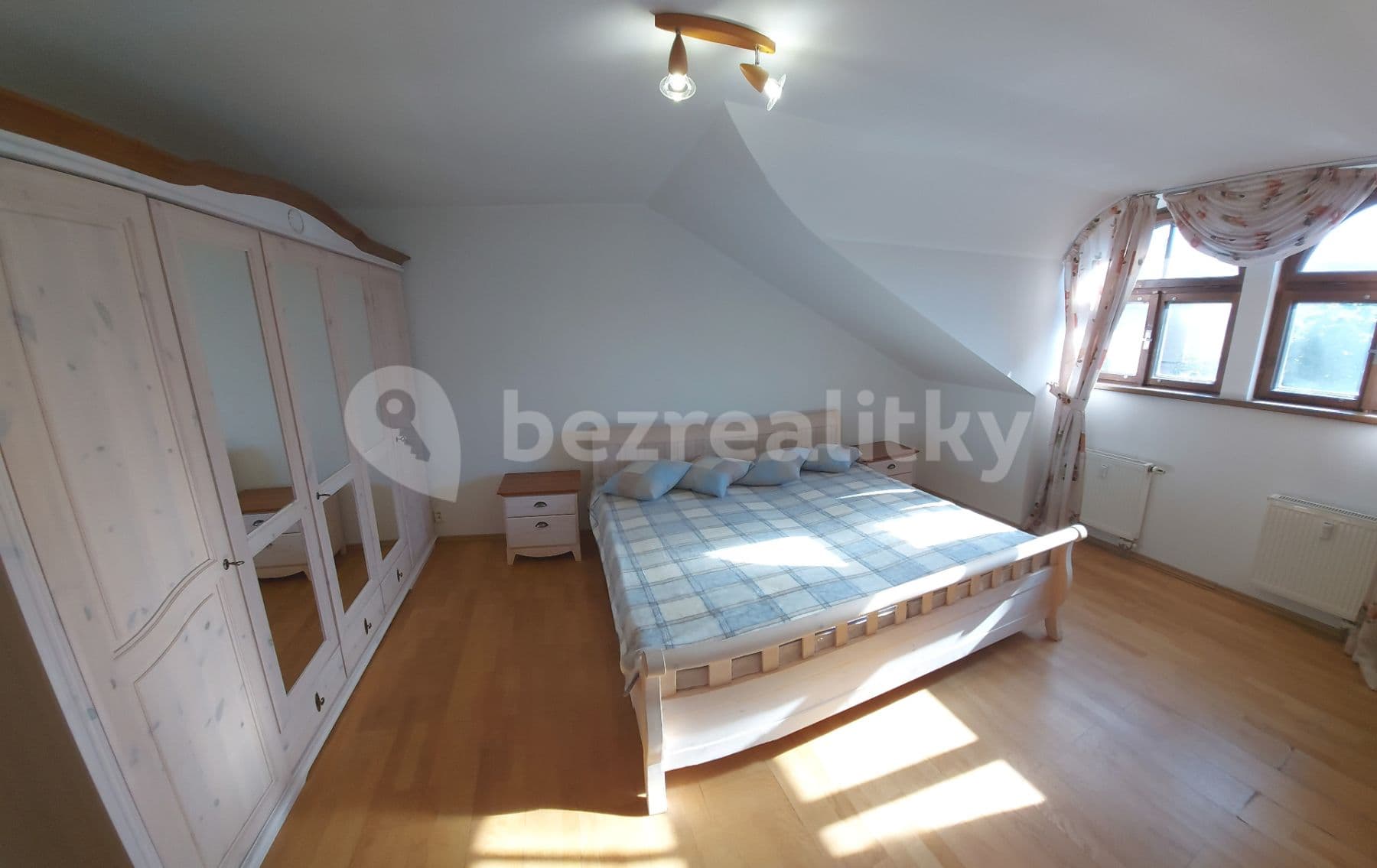 4 bedroom flat for sale, 149 m², Moravská, Karlovy Vary, Karlovarský Region