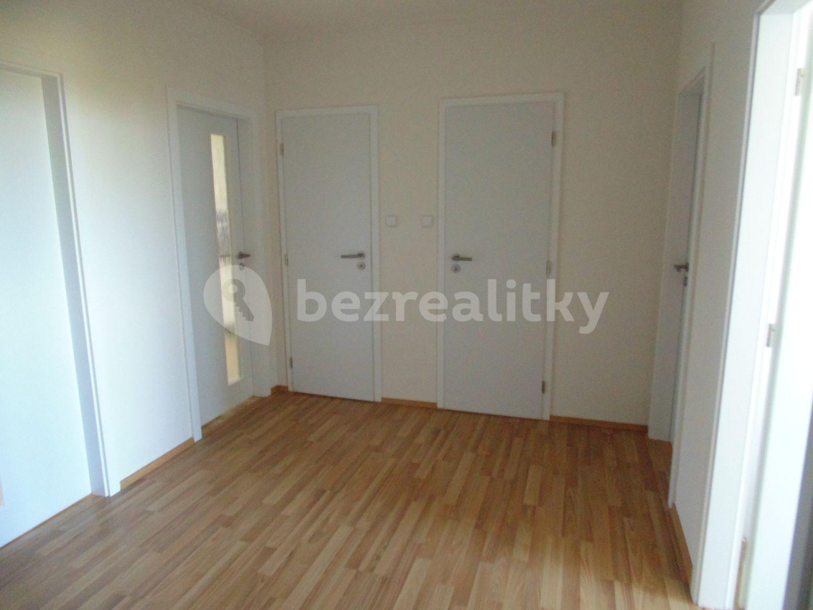 3 bedroom flat for sale, 79 m², Malkovského, Prague, Prague