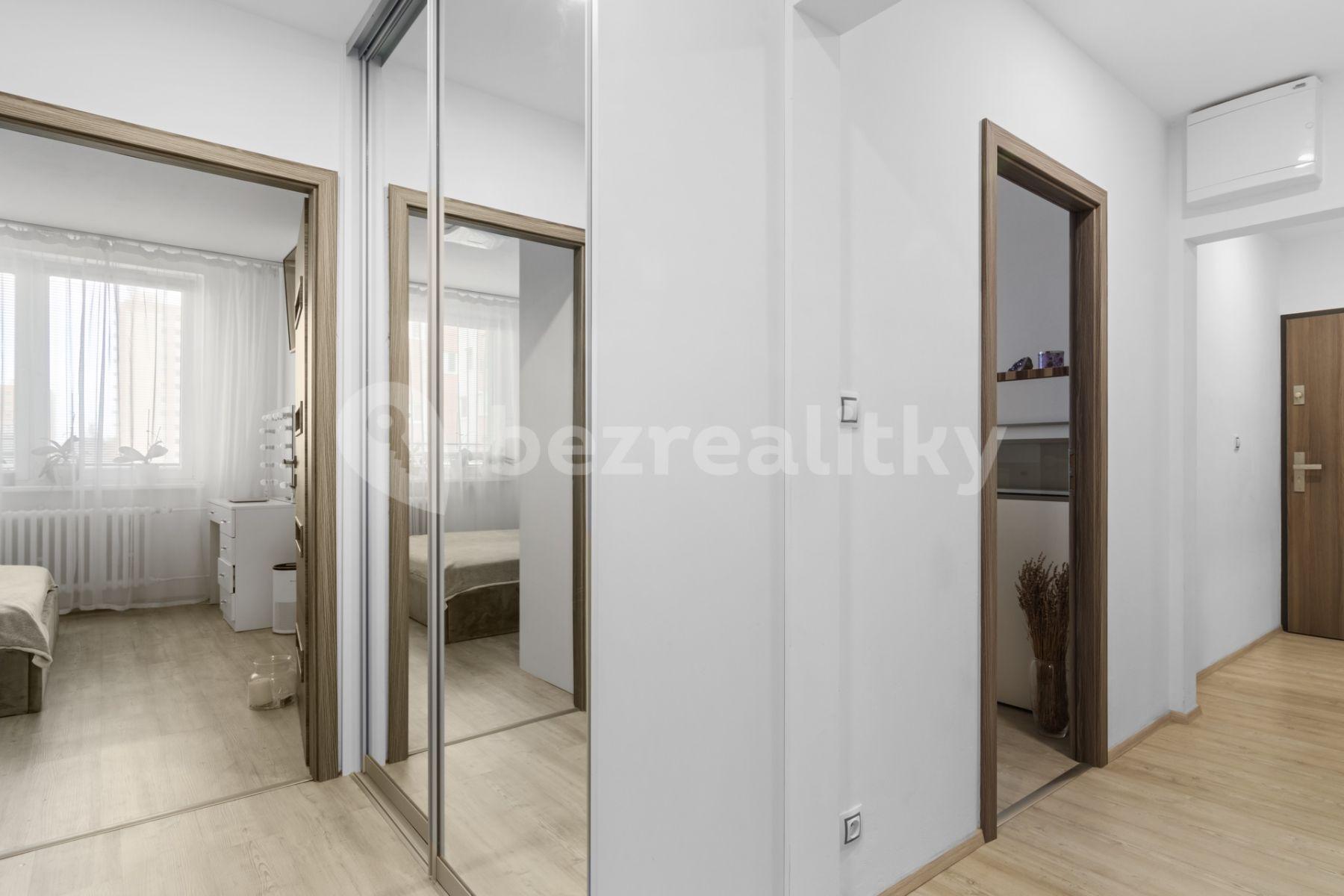 3 bedroom flat for sale, 78 m², Bachova, Prague, Prague