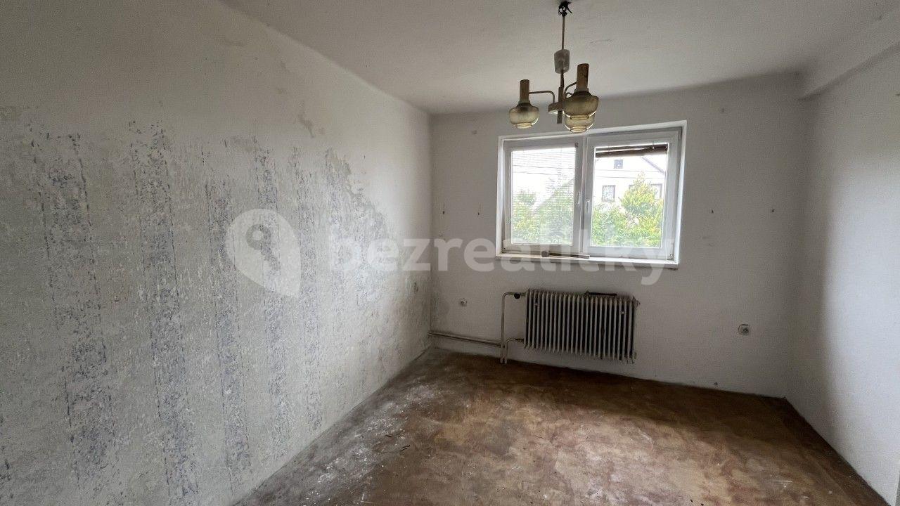 house for sale, 220 m², Chorušice, Středočeský Region