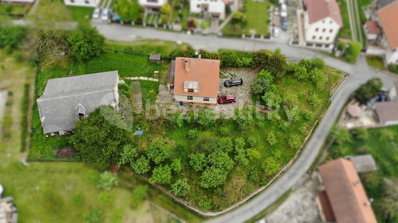 house for sale, 220 m², Chorušice, Středočeský Region