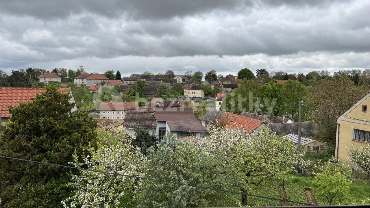 house for sale, 220 m², Chorušice, Středočeský Region