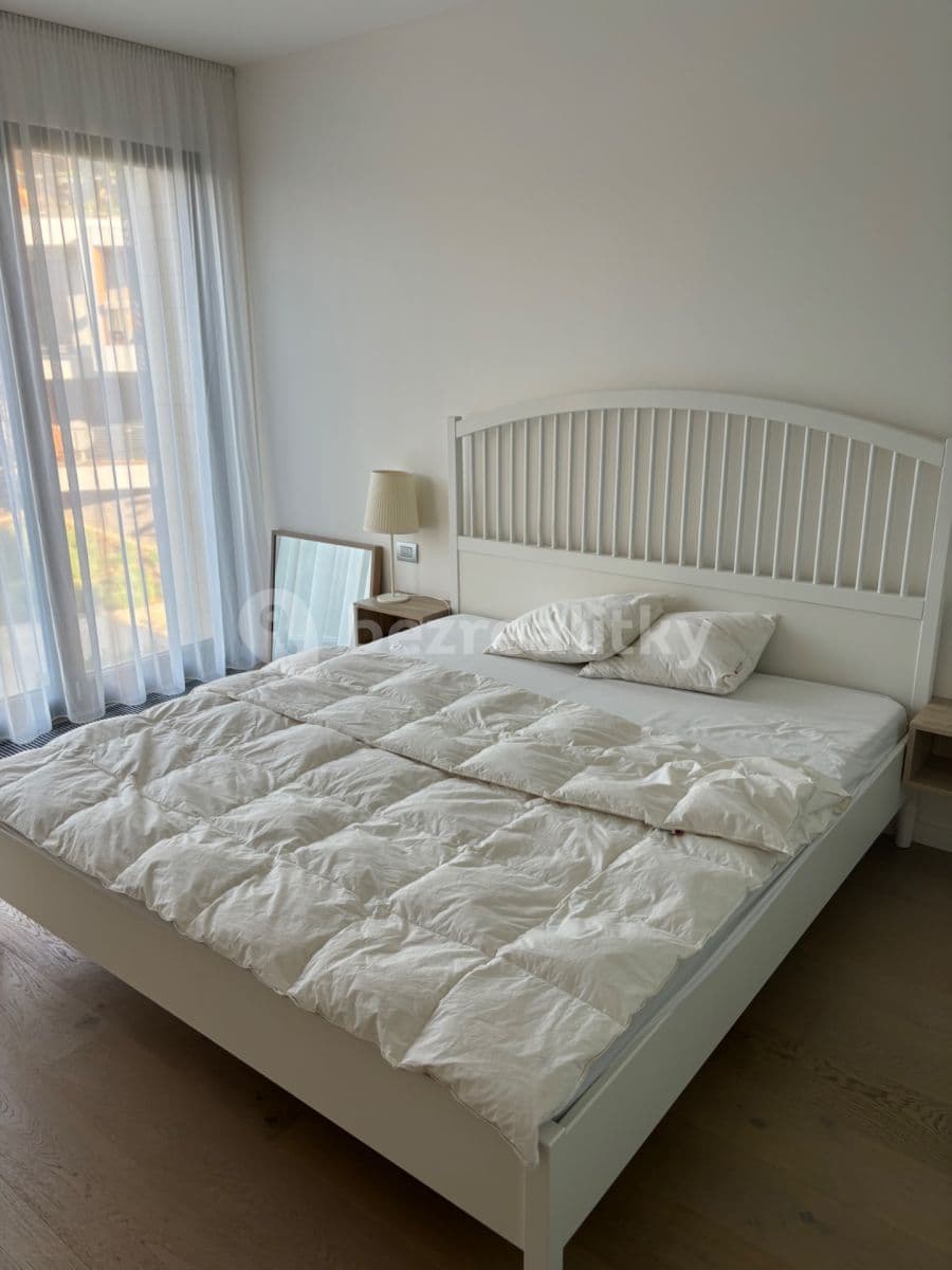1 bedroom with open-plan kitchen flat for sale, 60 m², Menclova, Prague, Prague