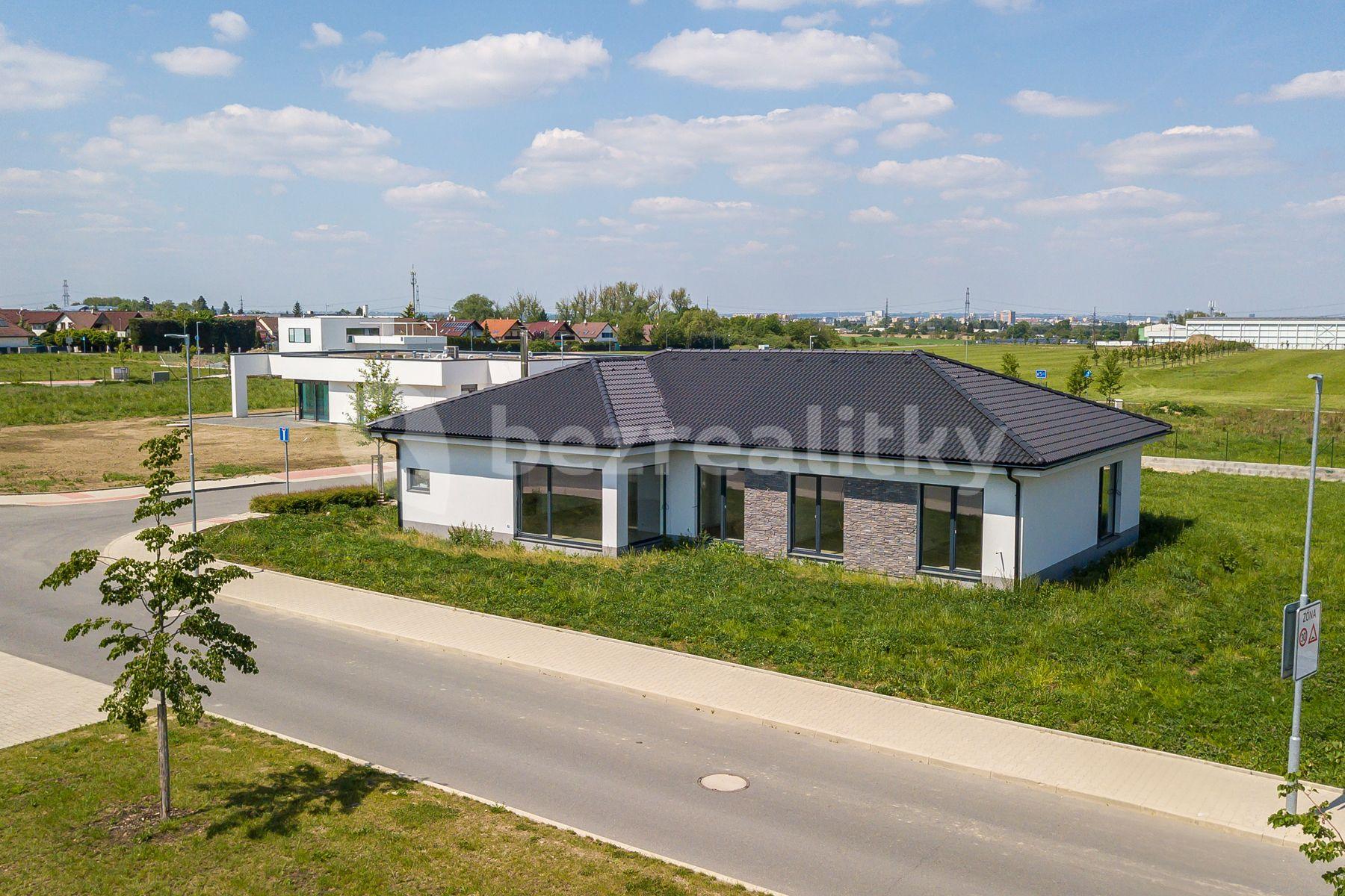 office for sale, 829 m², Vestec, Vestec, Středočeský Region