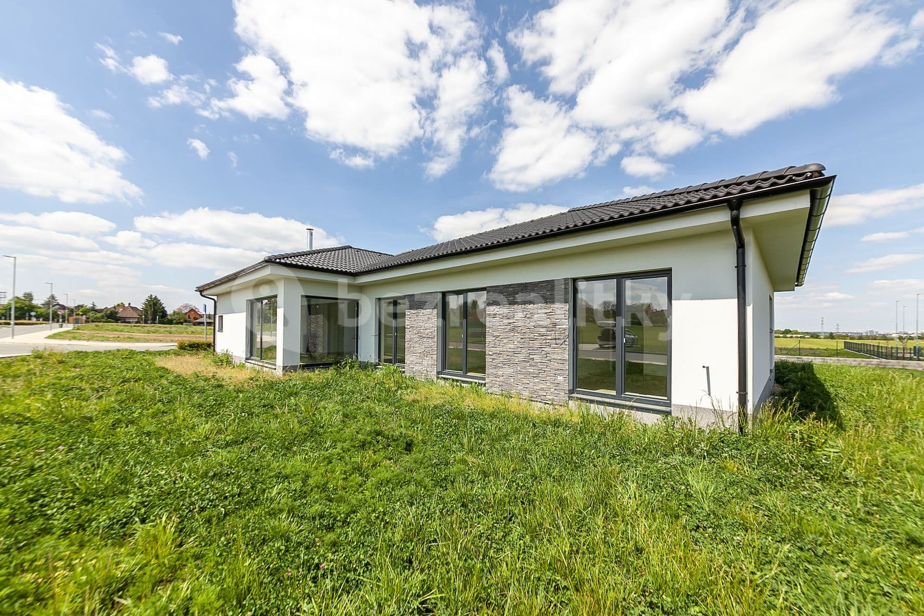 house for sale, 190 m², Vestec, Vestec, Středočeský Region