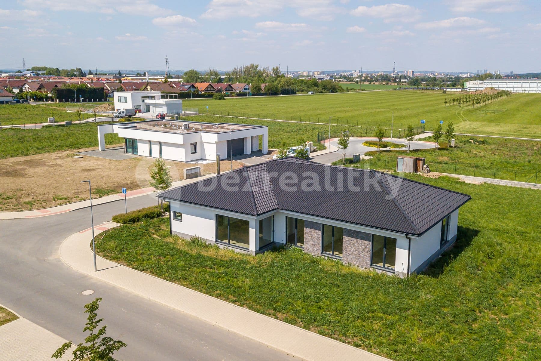 house for sale, 190 m², Vestec, Vestec, Středočeský Region