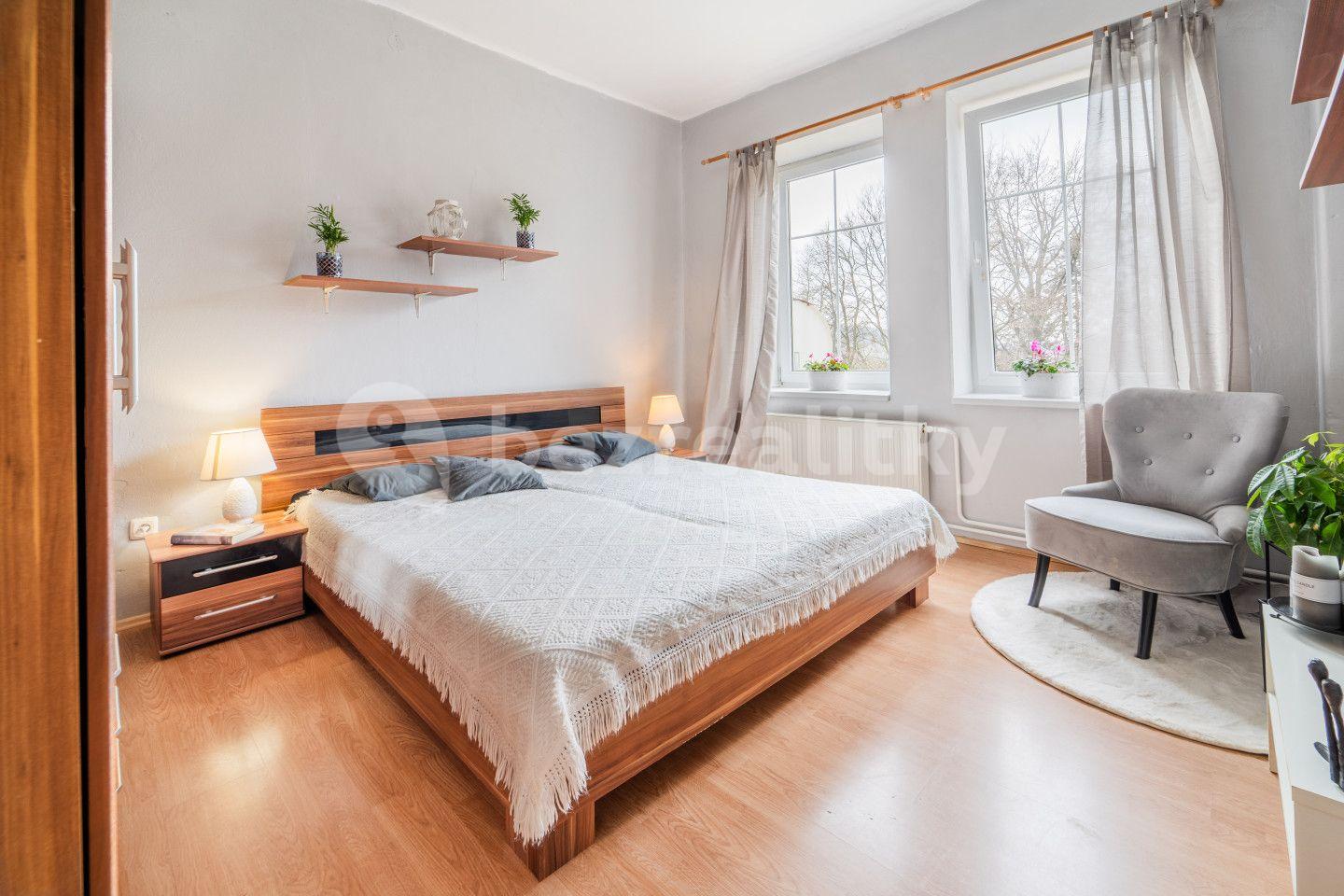 3 bedroom flat for sale, 71 m², Na Svahu, Jablonec nad Nisou, Liberecký Region