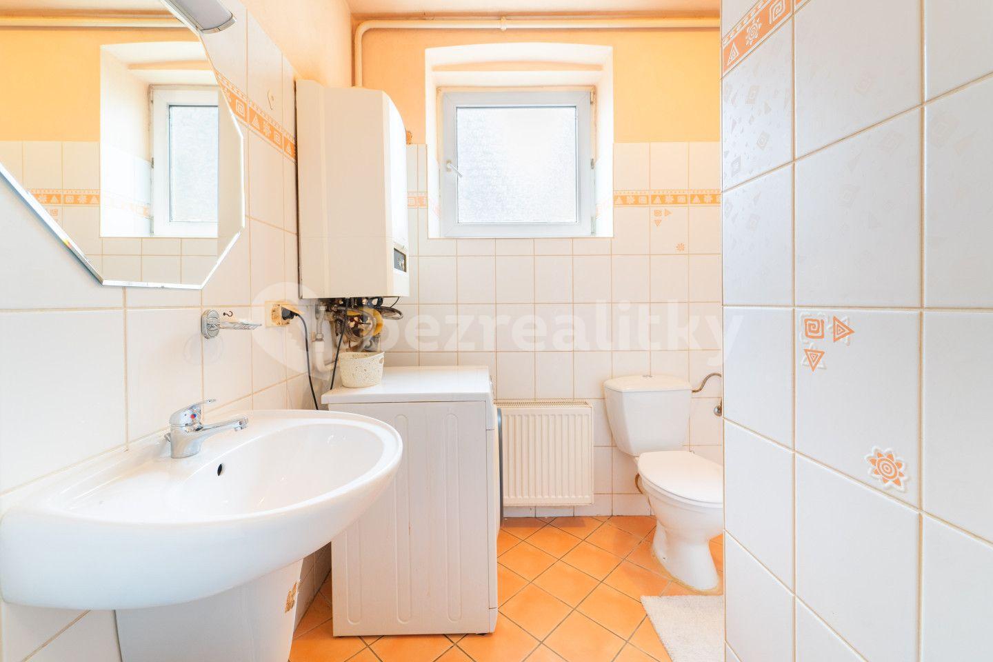 3 bedroom flat for sale, 71 m², Na Svahu, Jablonec nad Nisou, Liberecký Region