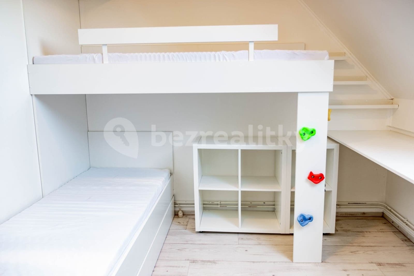 3 bedroom flat to rent, 65 m², Průběžná, Nupaky, Středočeský Region