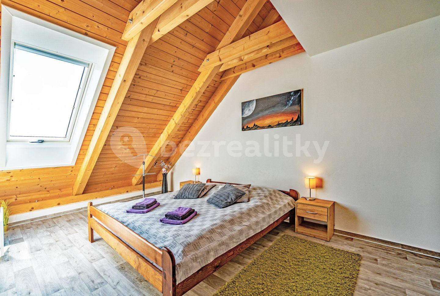 1 bedroom with open-plan kitchen flat for sale, 48 m², Republikánské obrany, Mikulov, Jihomoravský Region