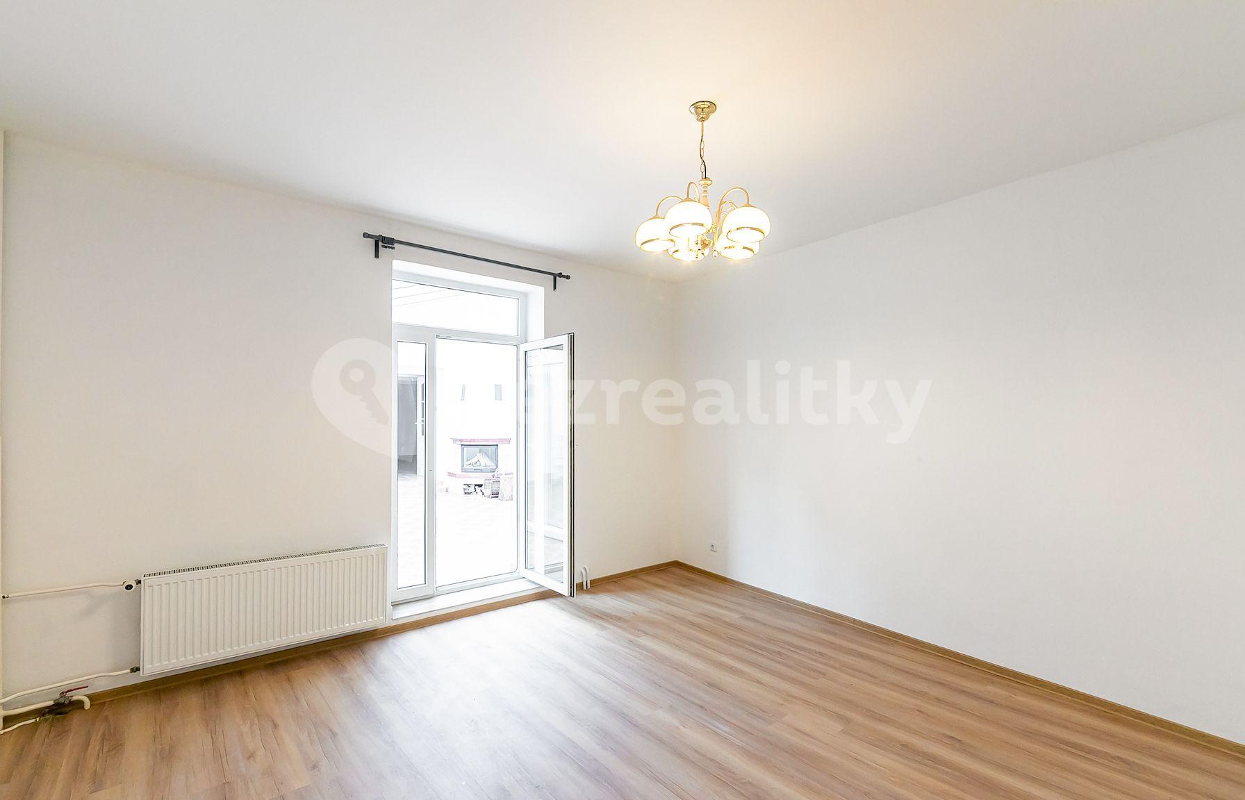 2 bedroom flat for sale, 72 m², Střížkovská, Prague, Prague