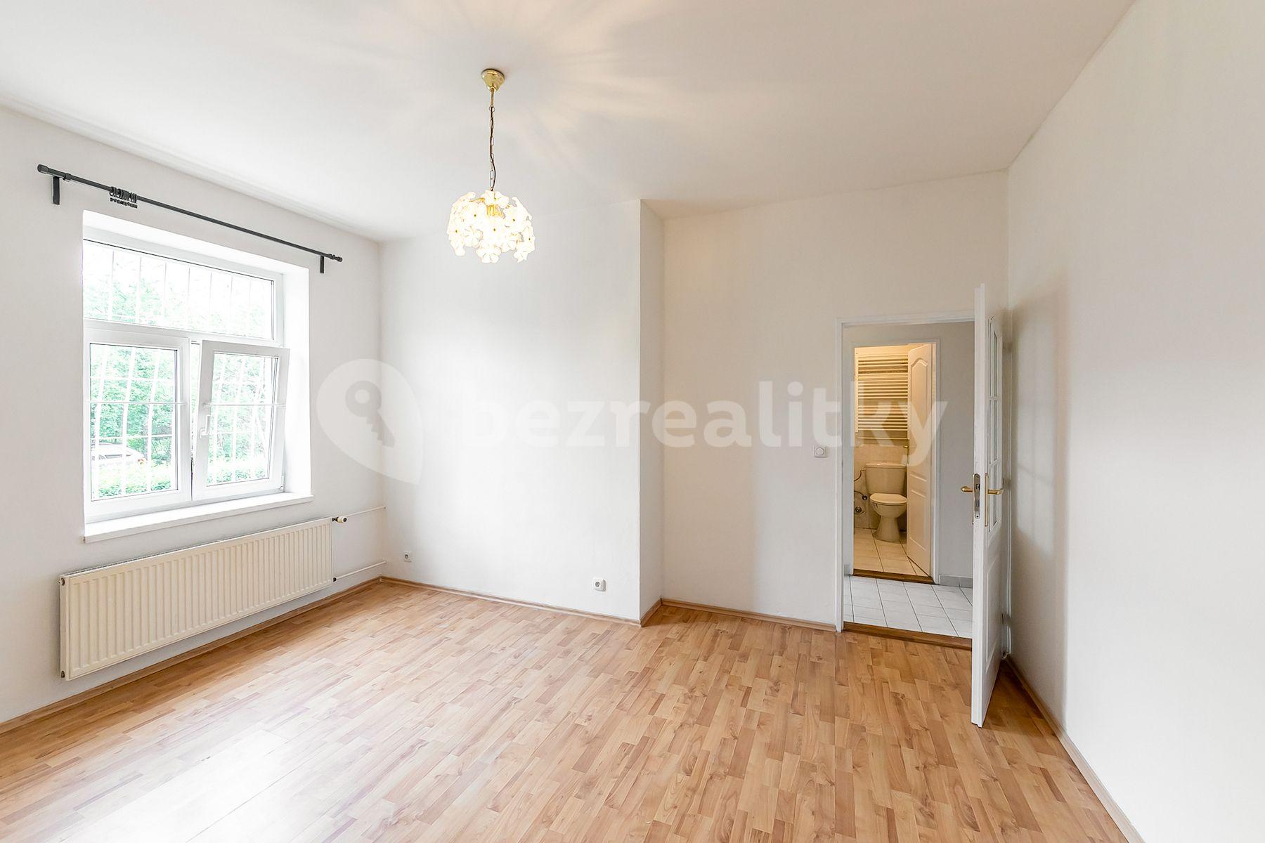 2 bedroom flat for sale, 72 m², Střížkovská, Prague, Prague