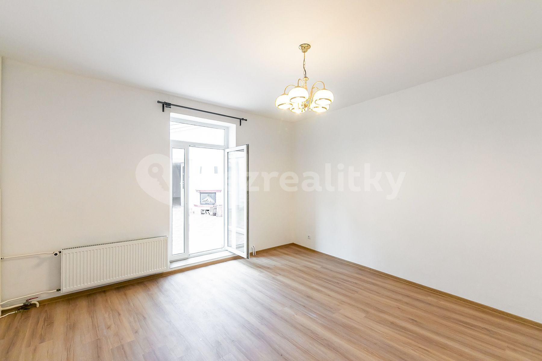 2 bedroom flat for sale, 72 m², Střížkovská, Prague, Prague