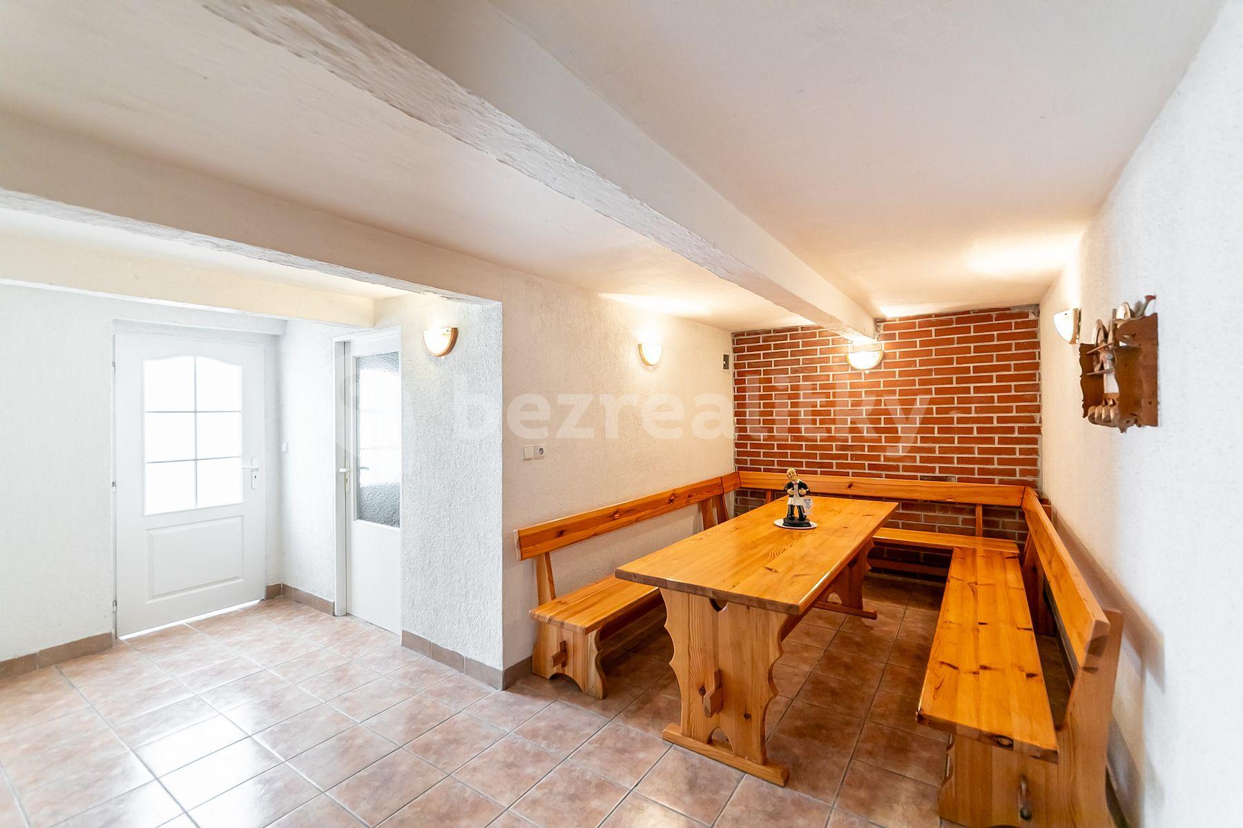 2 bedroom flat for sale, 72 m², Střížkovská, Prague, Prague