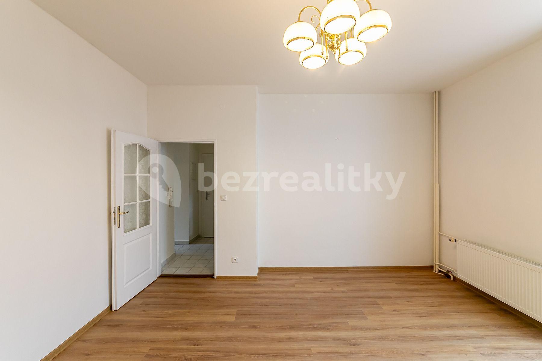 2 bedroom flat for sale, 72 m², Střížkovská, Prague, Prague