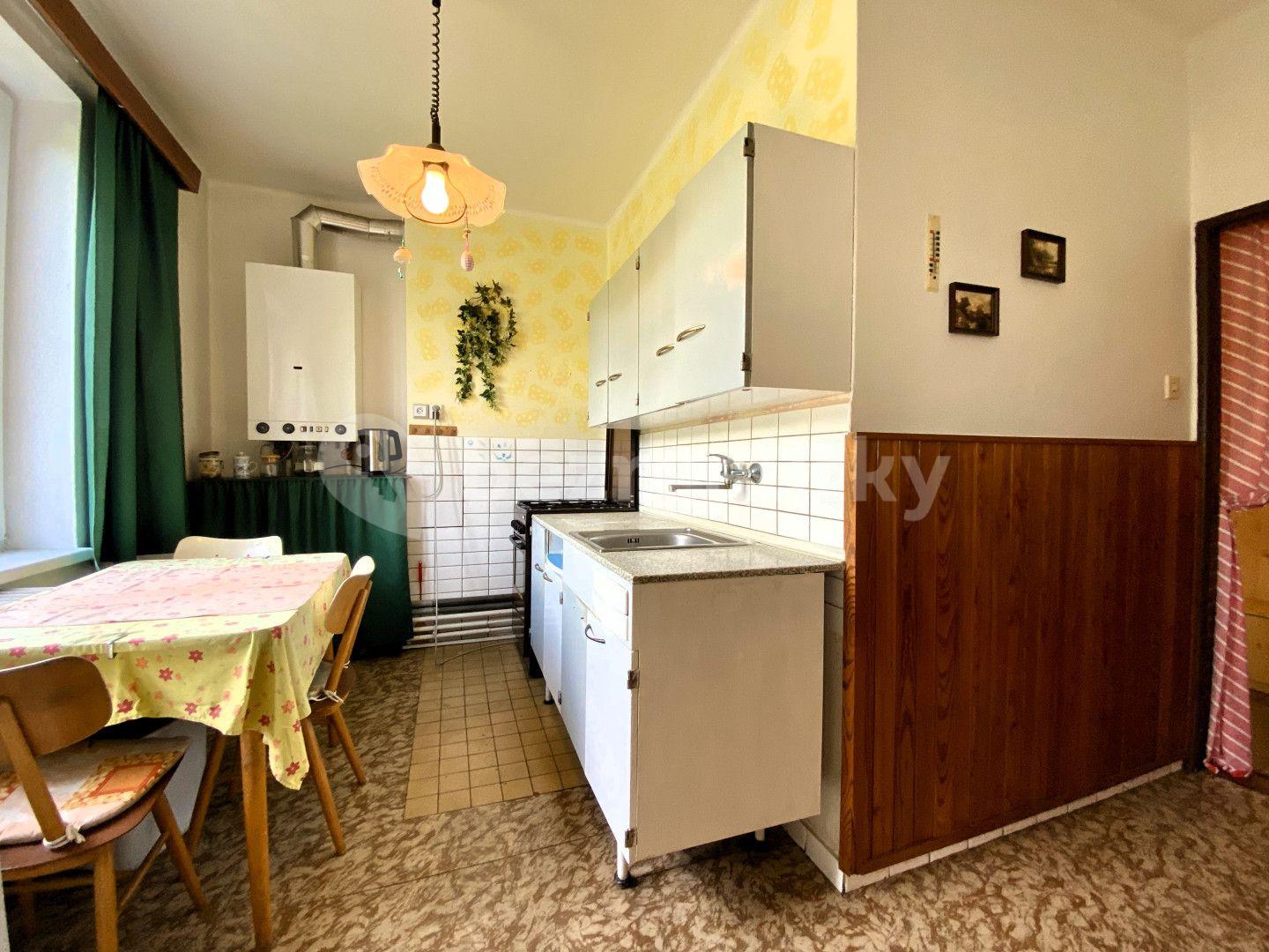 3 bedroom flat for sale, 60 m², Trojanovice, Moravskoslezský Region