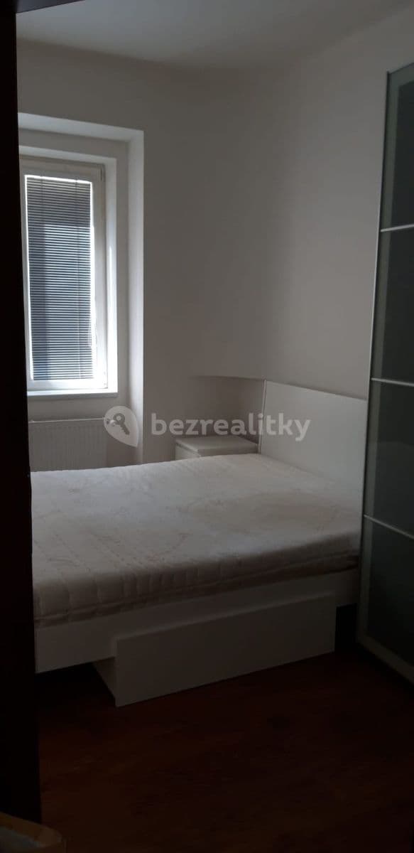 1 bedroom with open-plan kitchen flat for sale, 40 m², Holandská, Prague, Prague