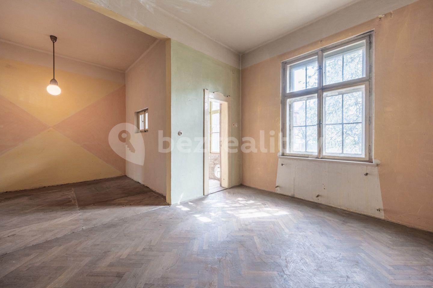 house for sale, 295 m², Hakenova, Poděbrady, Středočeský Region